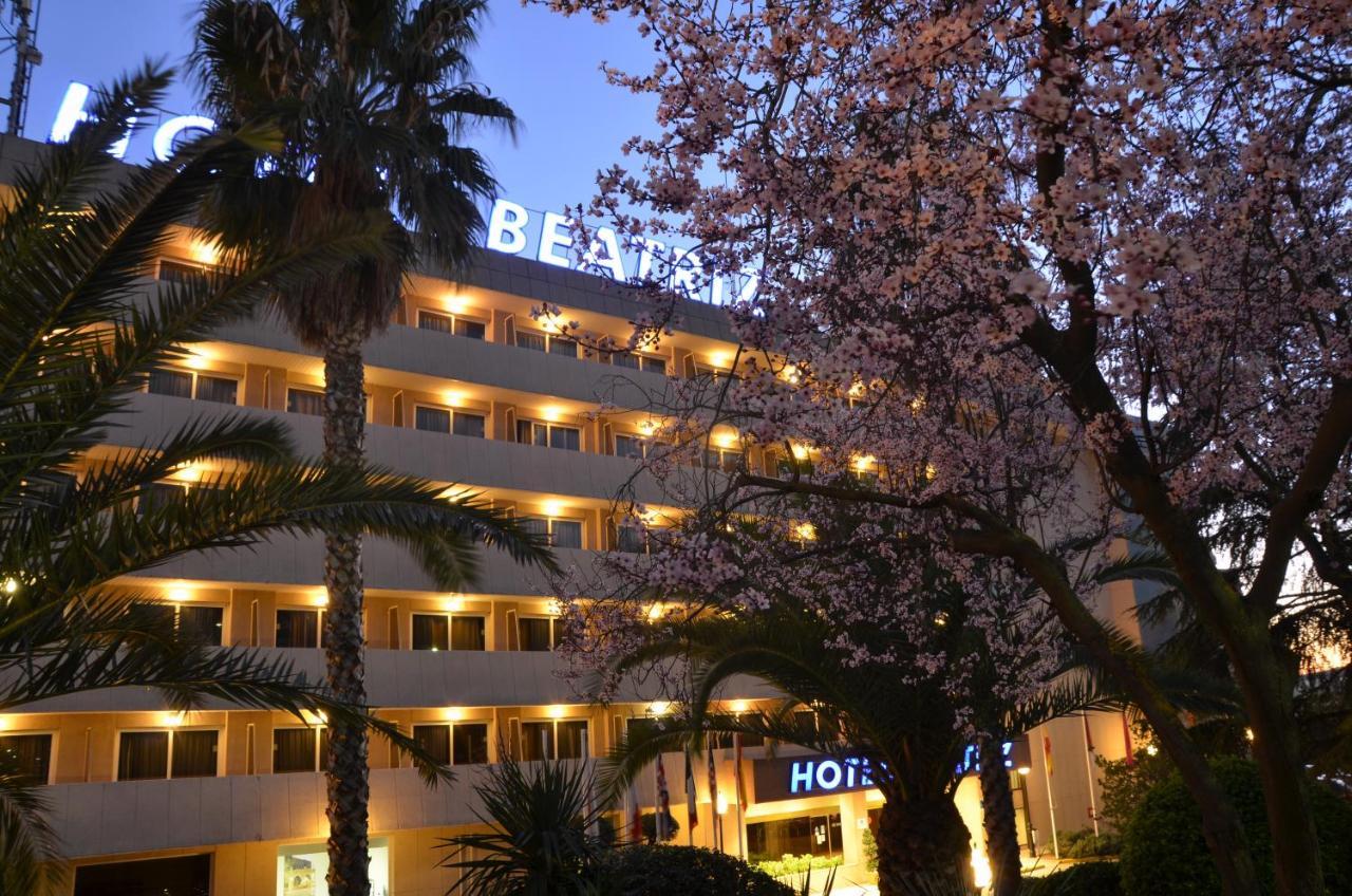 Hotel Beatriz Auditorium & 4*
