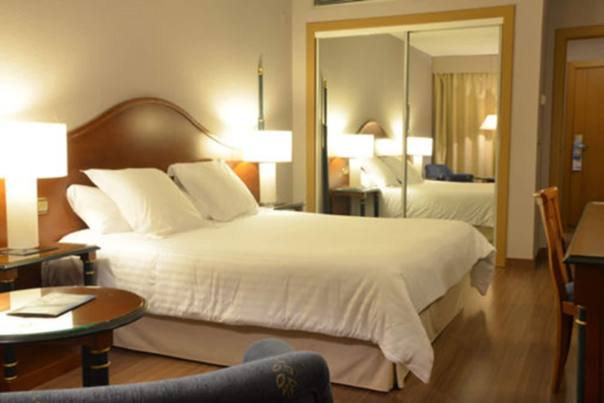 Beatriz Auditorium & Hotel 4*
