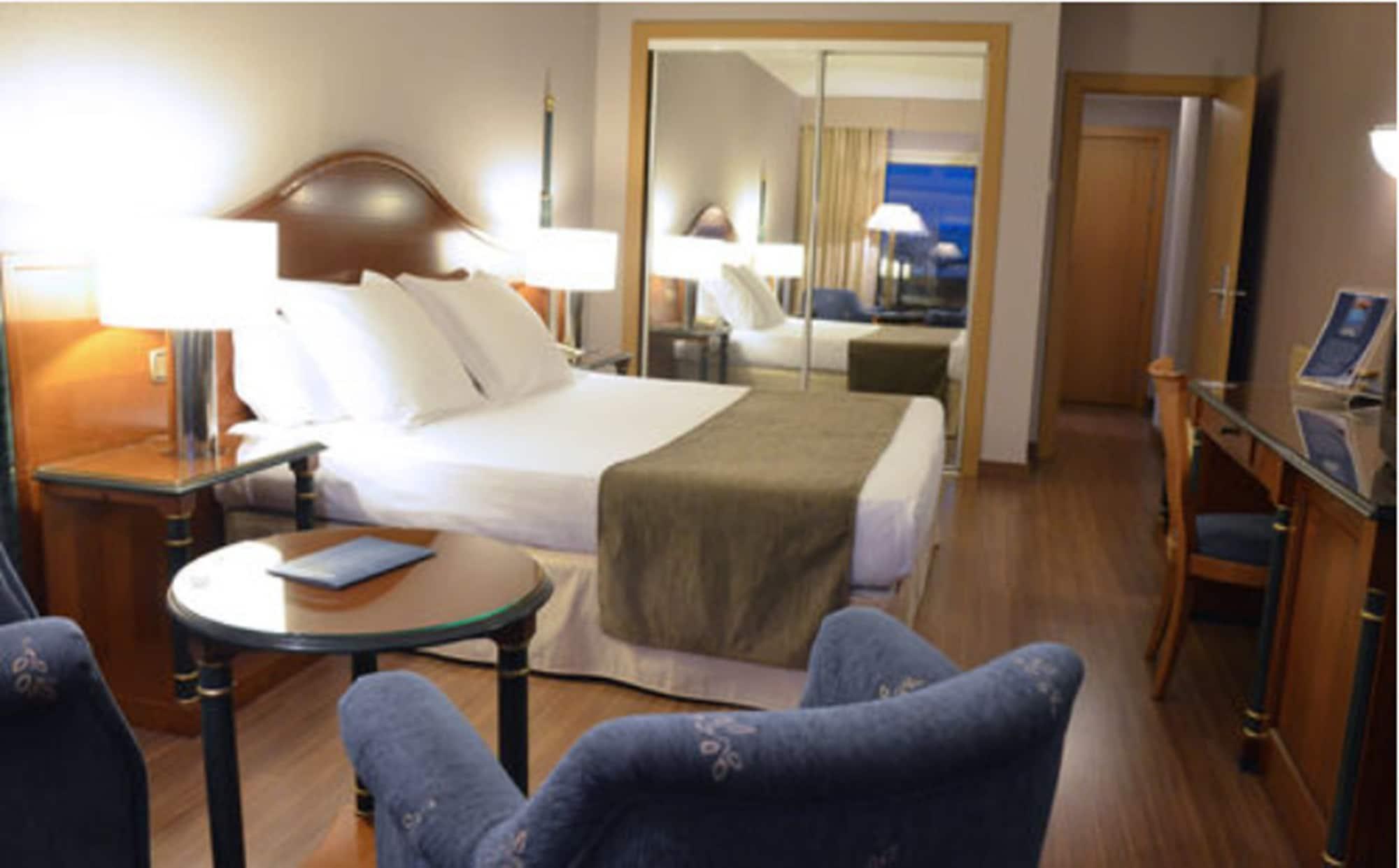Hotel Beatriz Auditorium & Toledo