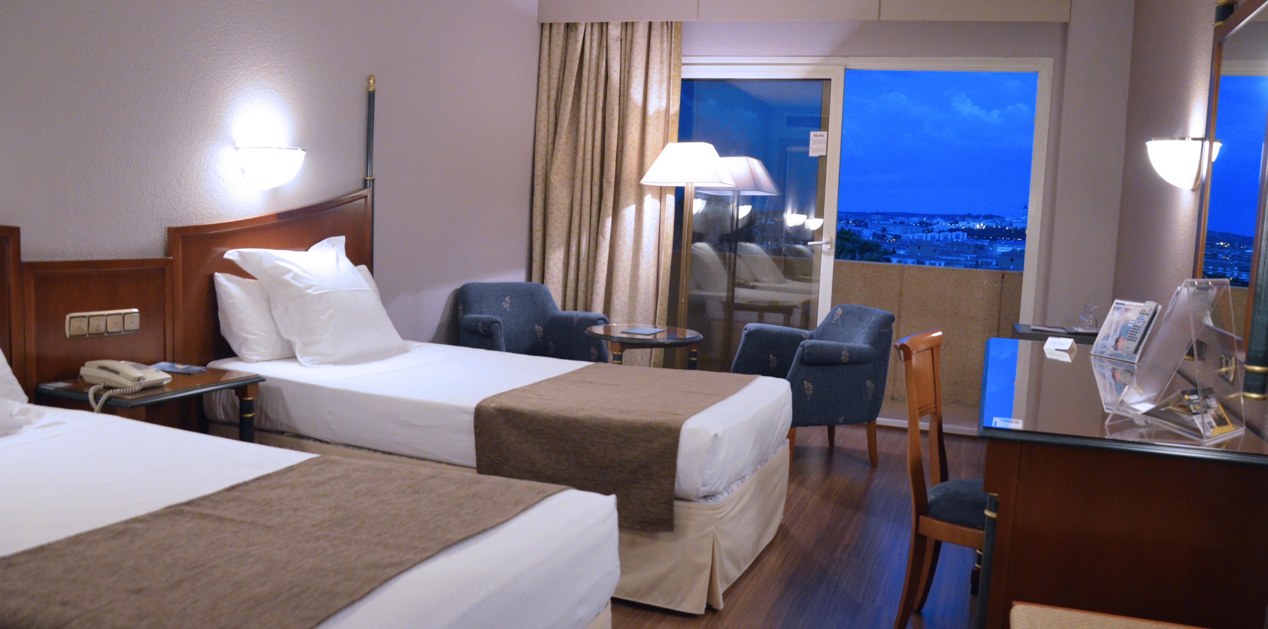 Beatriz Auditorium & 4*