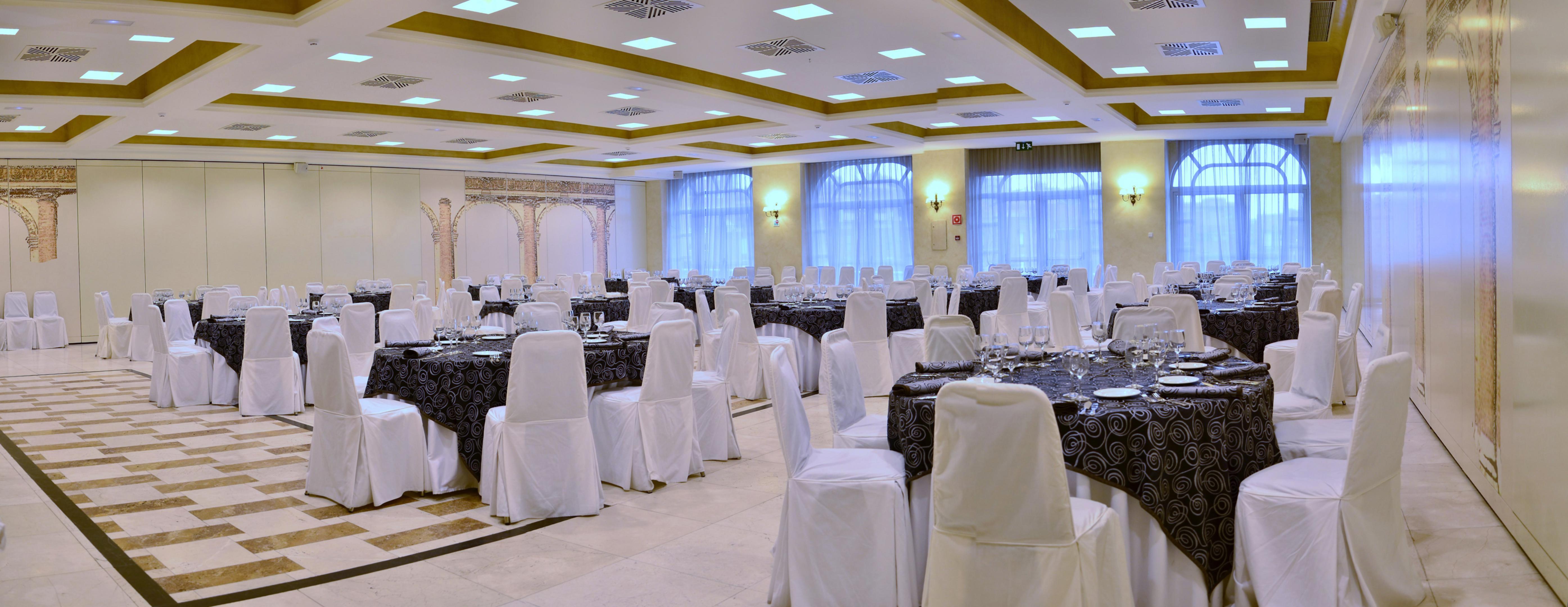 Beatriz Auditorium & Hotel 4*